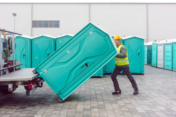 Portable Toilet Options We Offer in West Glendive, MT